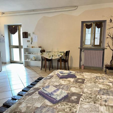 Casa Aromi Ed Arte Pension Asti Buitenkant foto