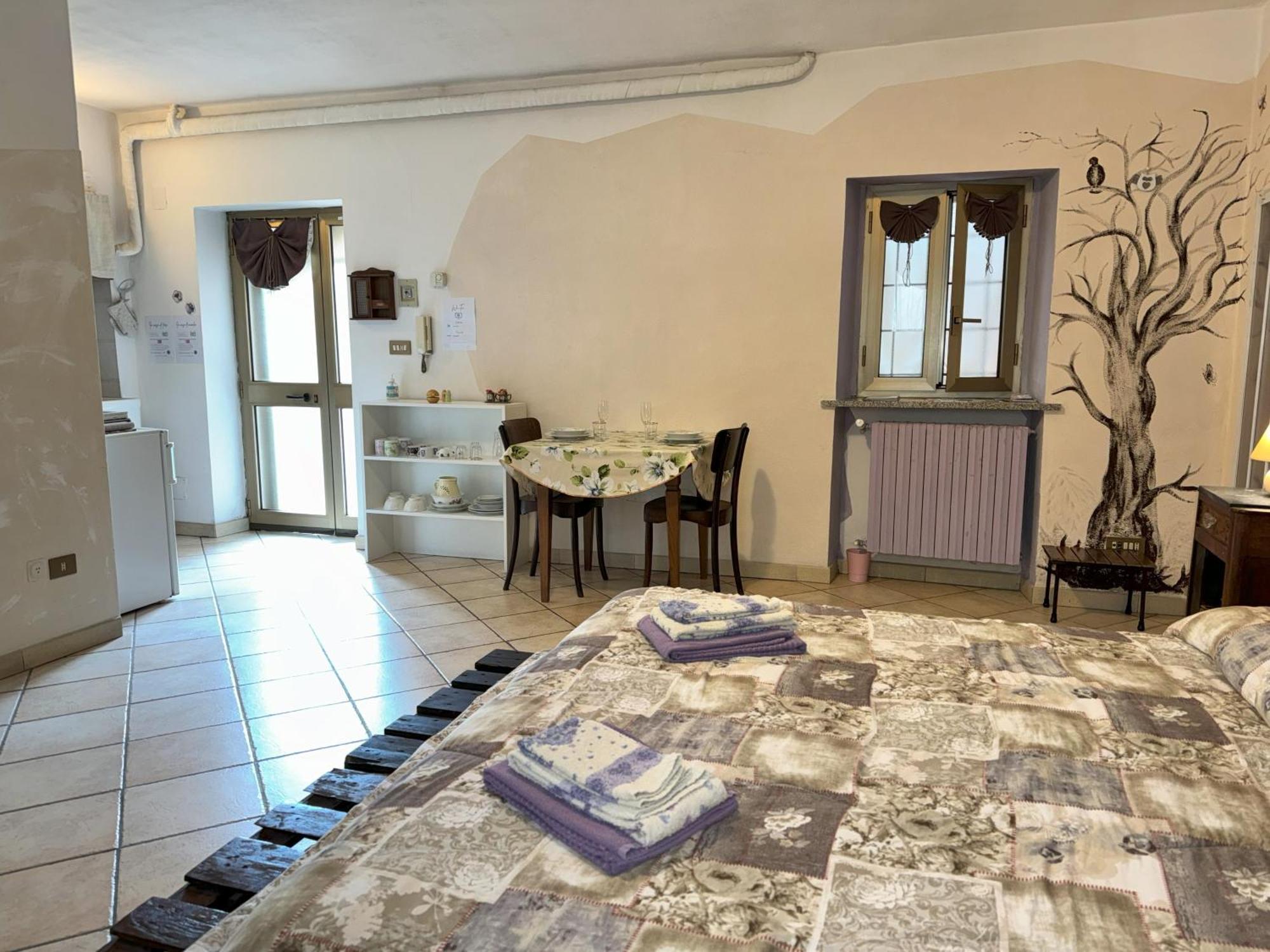 Casa Aromi Ed Arte Pension Asti Buitenkant foto