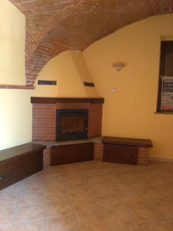 Casa Aromi Ed Arte Pension Asti Buitenkant foto