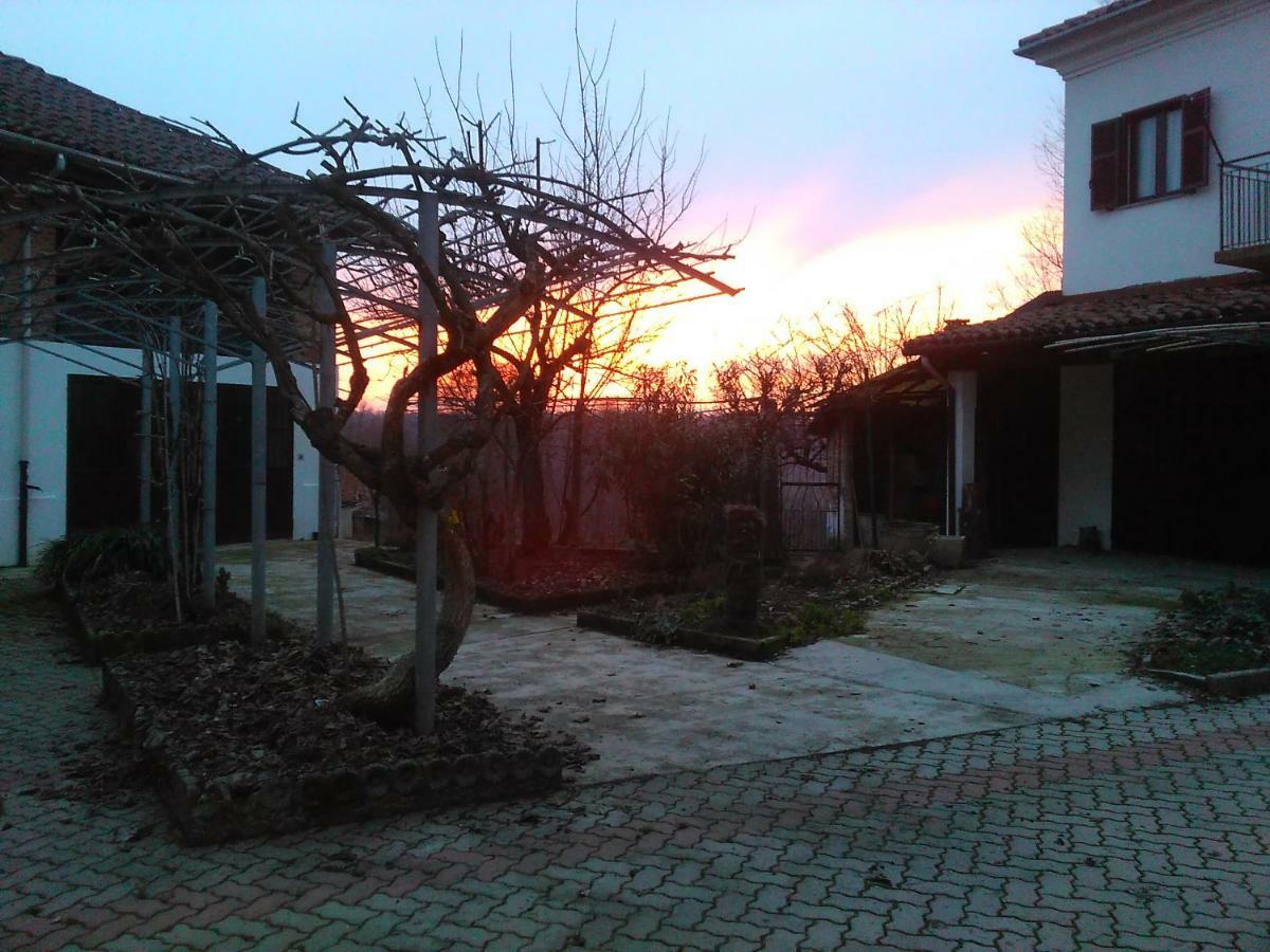 Casa Aromi Ed Arte Pension Asti Buitenkant foto