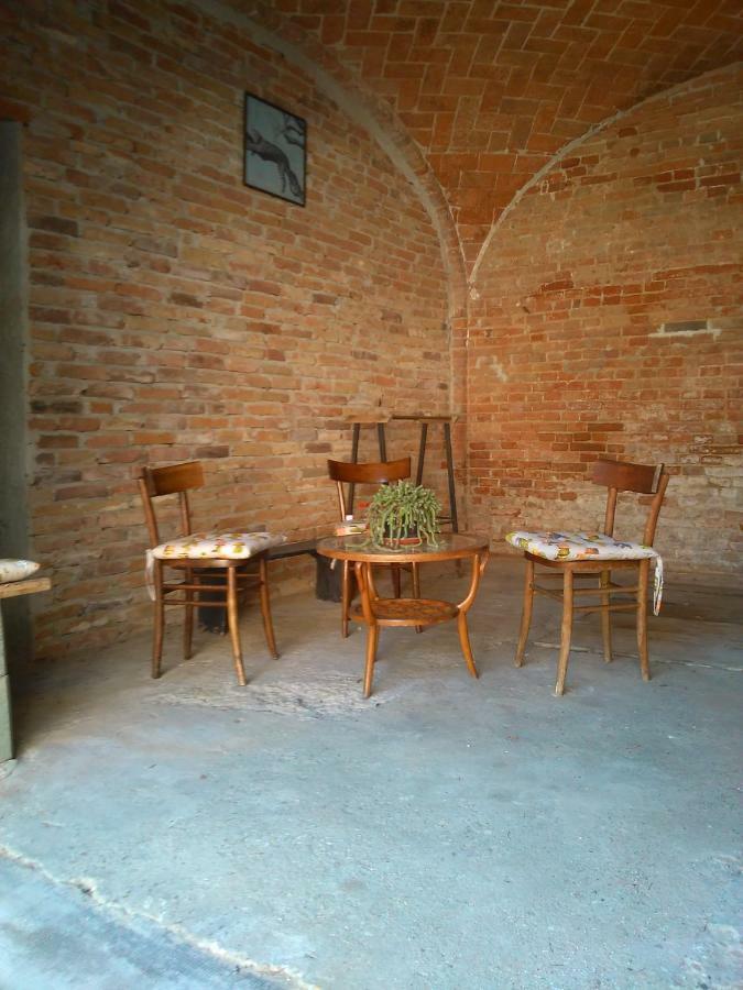 Casa Aromi Ed Arte Pension Asti Buitenkant foto